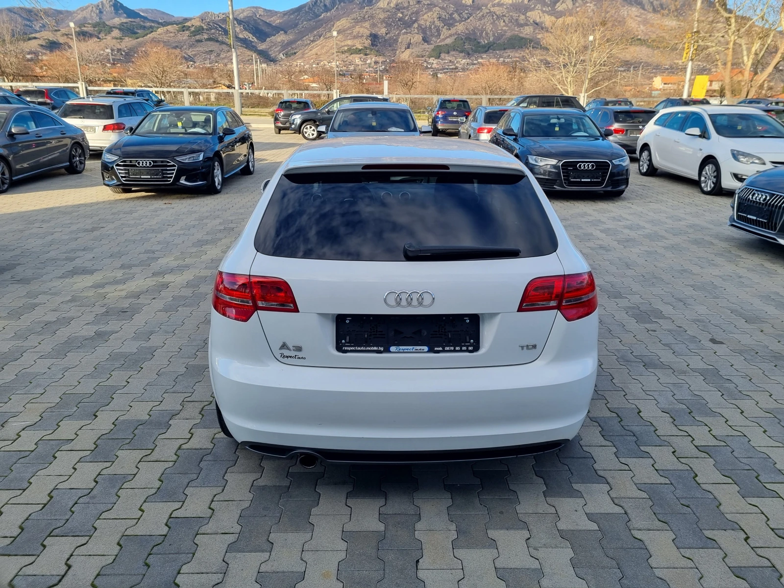 Audi A3 S-LINE * 2.0TDi-140ps 2011г. FACELIFT - изображение 5