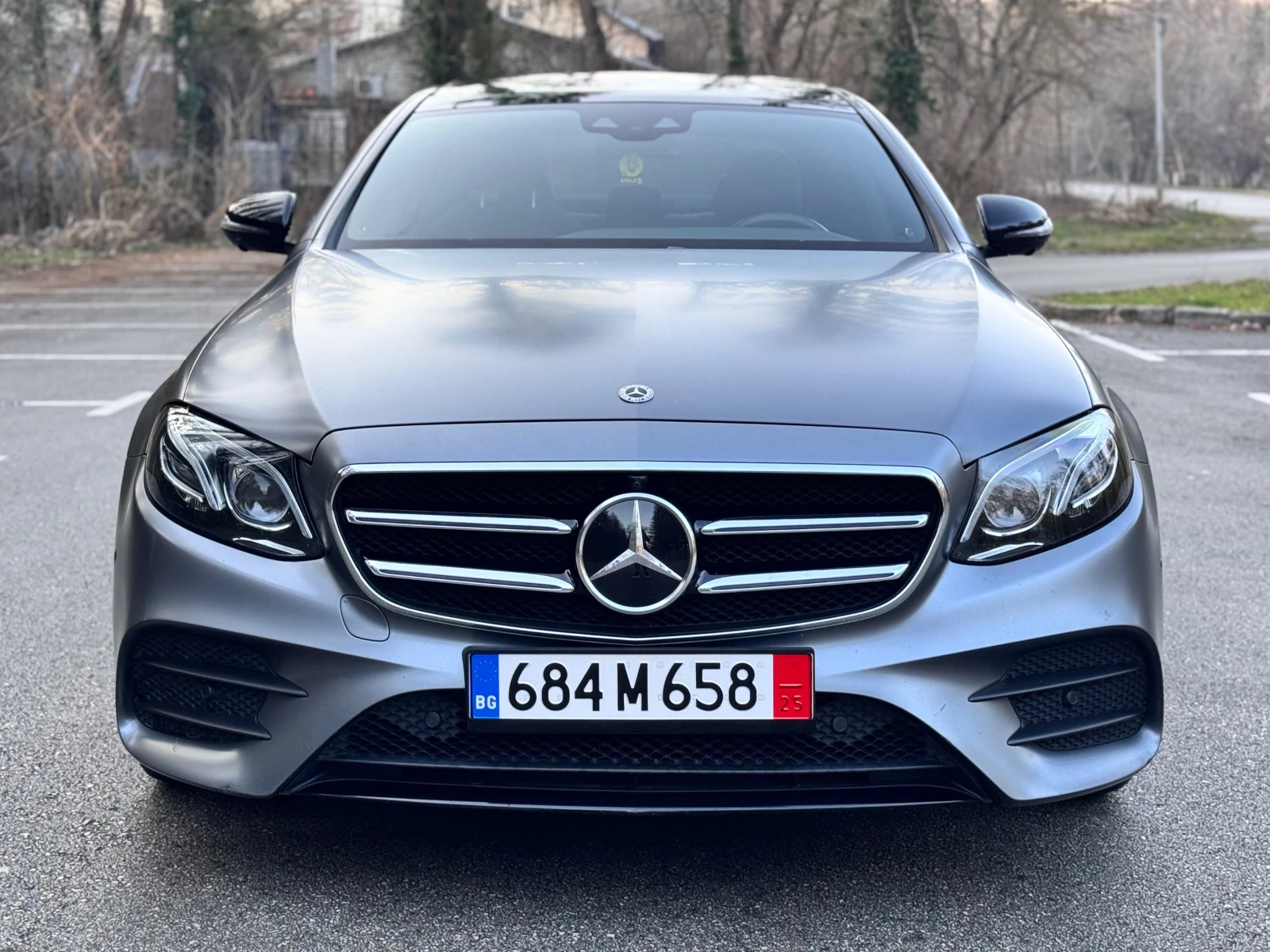 Mercedes-Benz E 220 * 4MATIC* PANO* DIST* BURMASTER* 9G* AMG-LINE* FUL - изображение 2