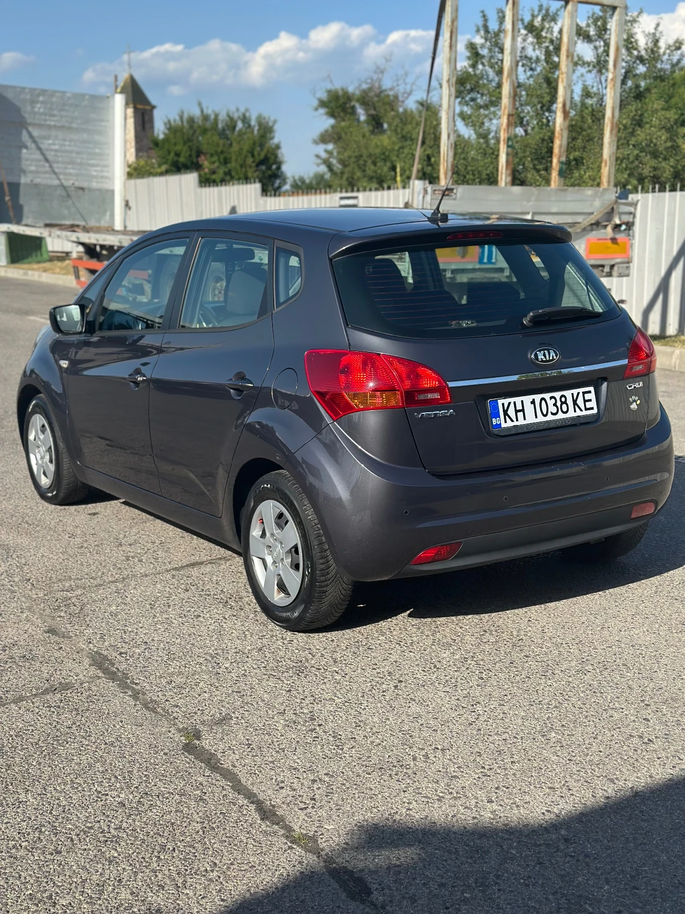 Kia Venga 1.4CRDi - изображение 6