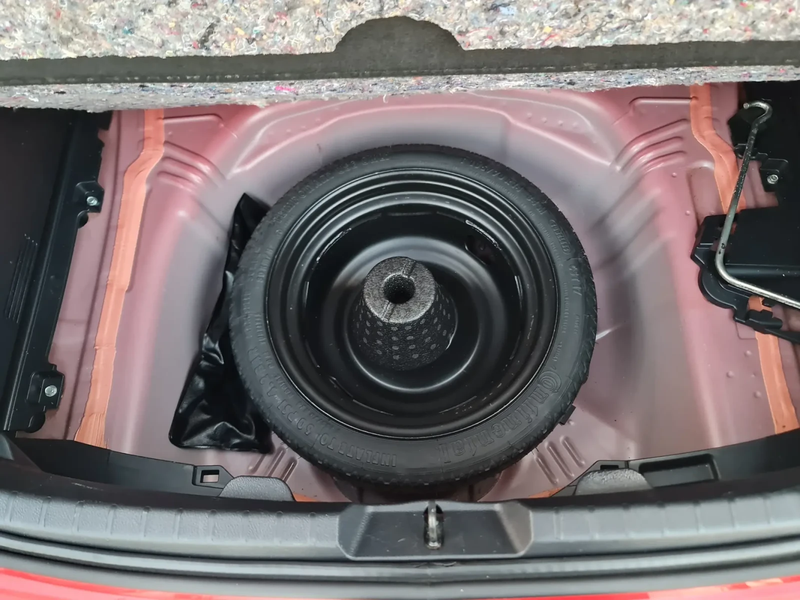 Toyota Yaris 1.33 VVTI Автоматик Навигация Камера - изображение 10
