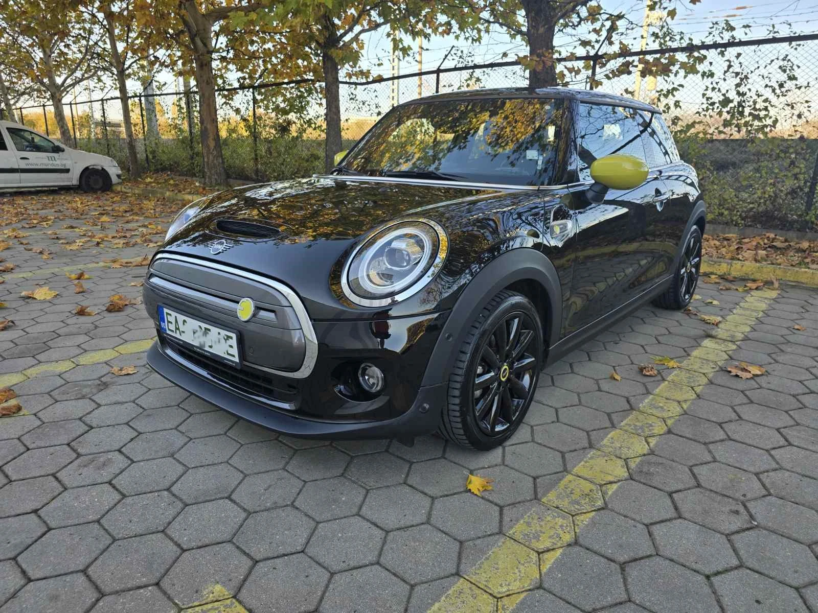 Mini Cooper SE XL - изображение 3