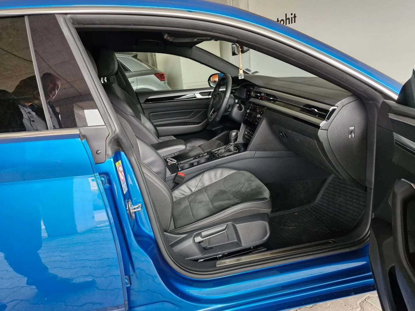 VW Arteon R-Line 2.0 TDI SCR DSG | Mobile.bg   11