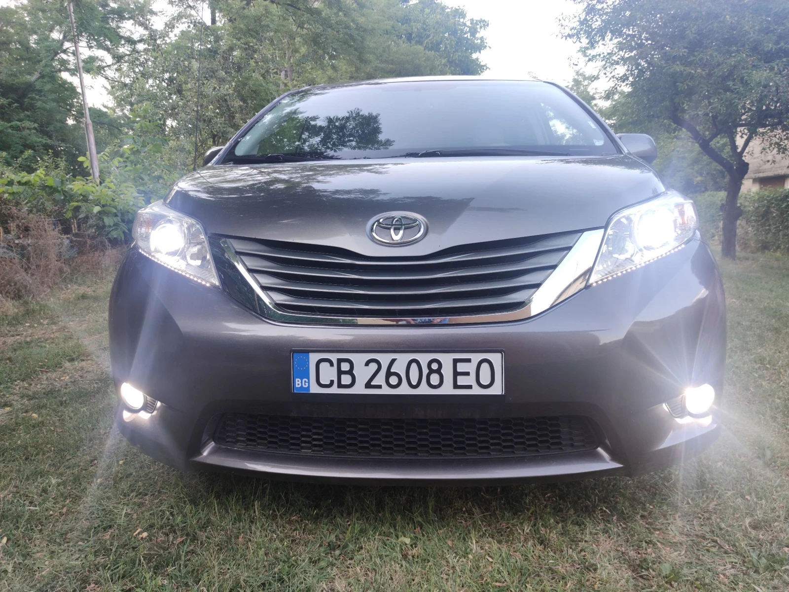 Toyota Sienna 3.5iAWD | Mobile.bg � ����������� 1