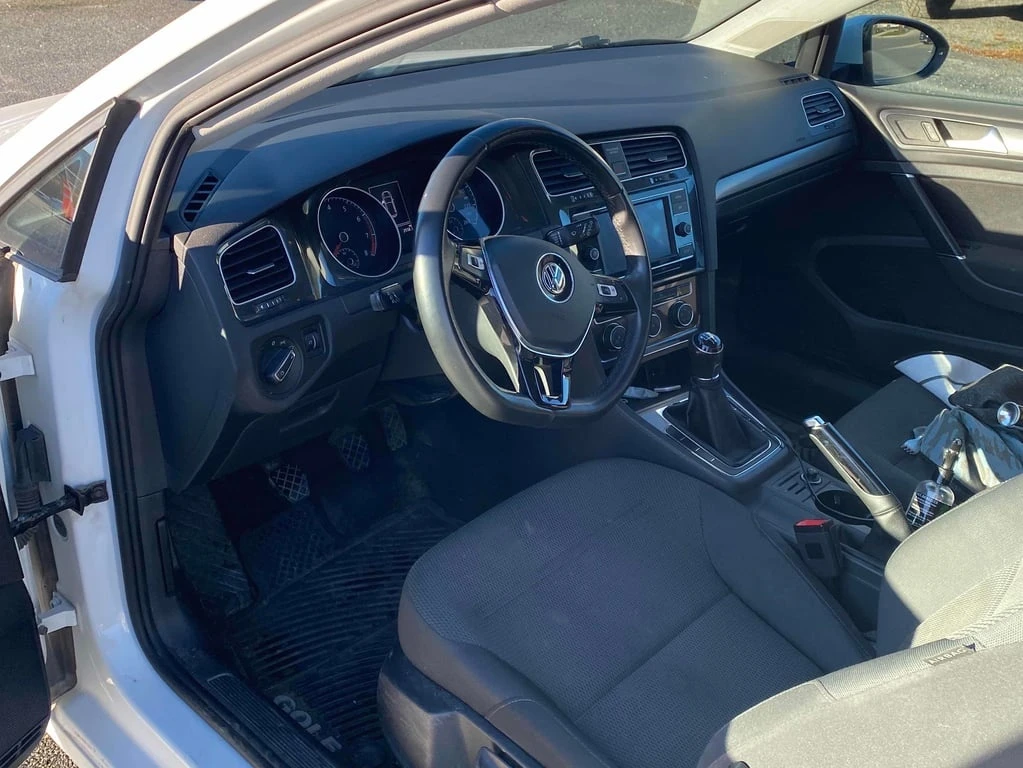 VW Golf * Trendline * CARFAX * ЦЕНА ДО БГ - изображение 7