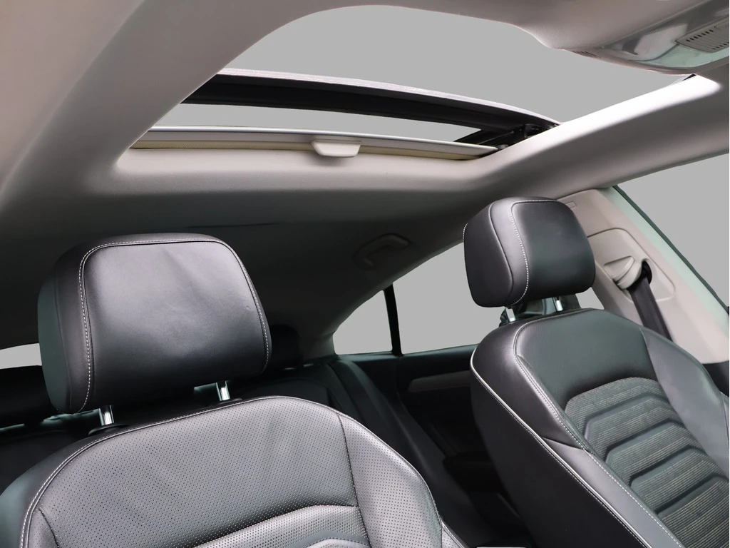 VW Arteon * * CARFAX * * АВТО КРЕДИТ * * , снимка 7 - Автомобили и джипове - 53977609