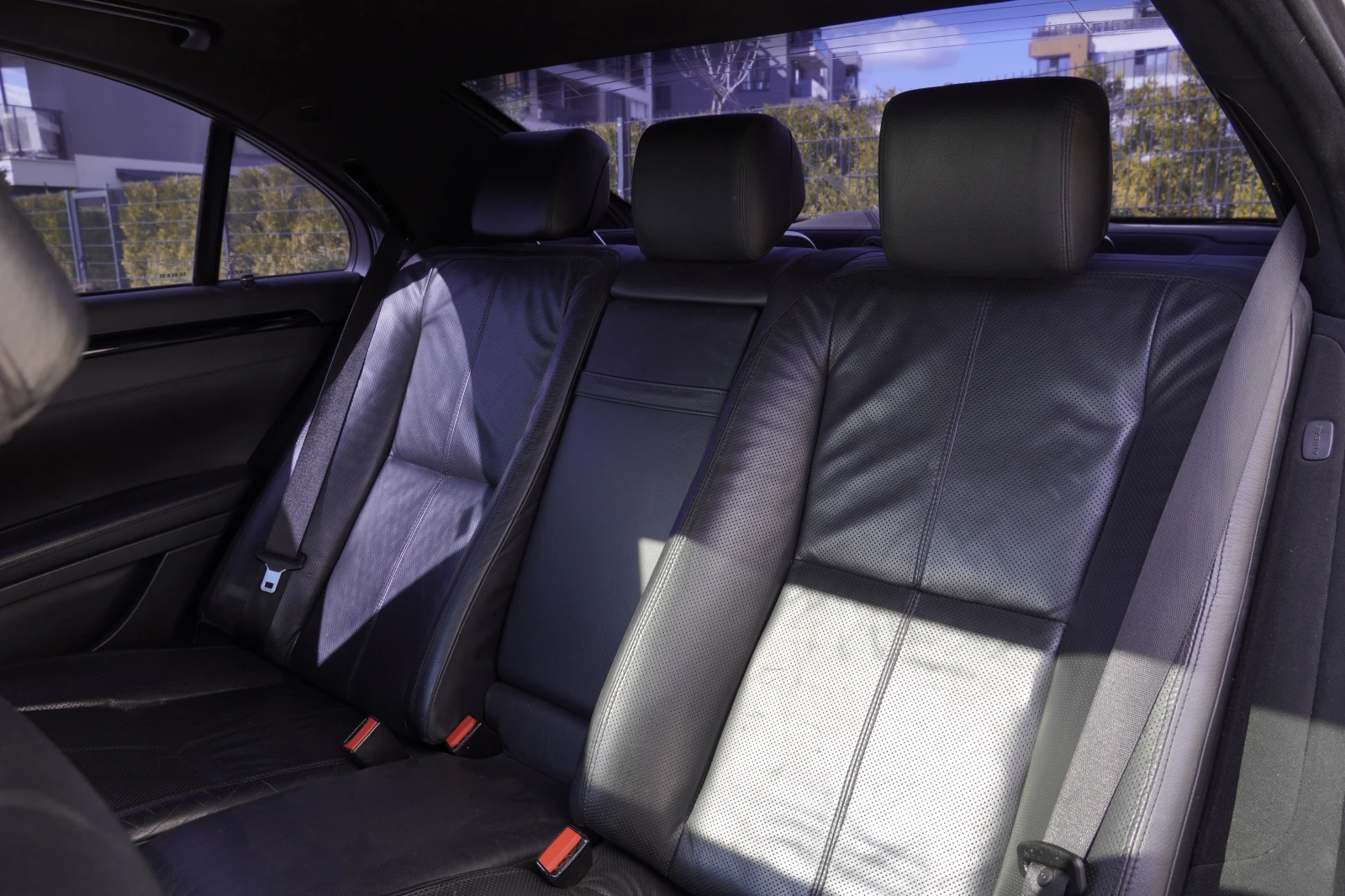 Mercedes-Benz S 500, снимка 15 - Автомобили и джипове - 54101021