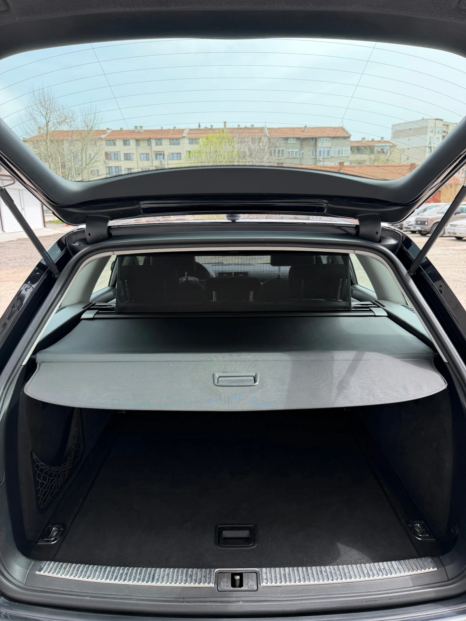 Audi A4 2.0 TDI Navi (8 �������) | Mobile.bg � ����������� 12