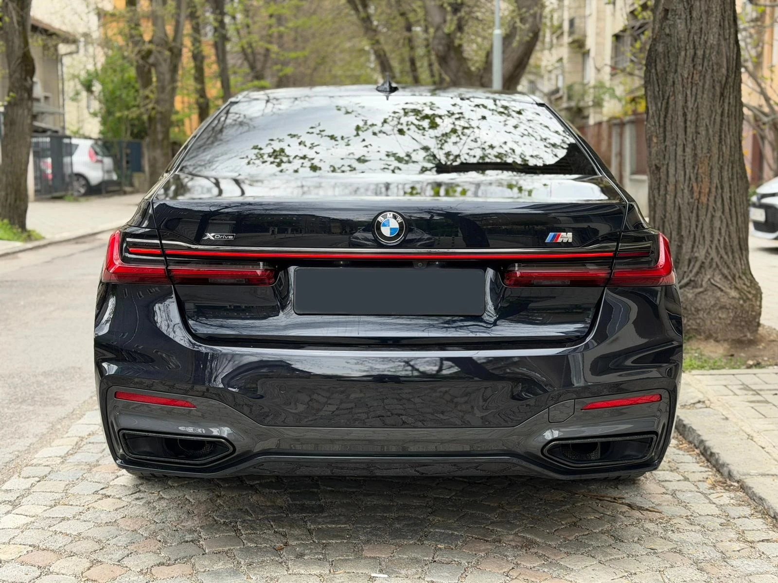 BMW 730 d xDrive M Sport, снимка 4 - Автомобили и джипове - 54292698