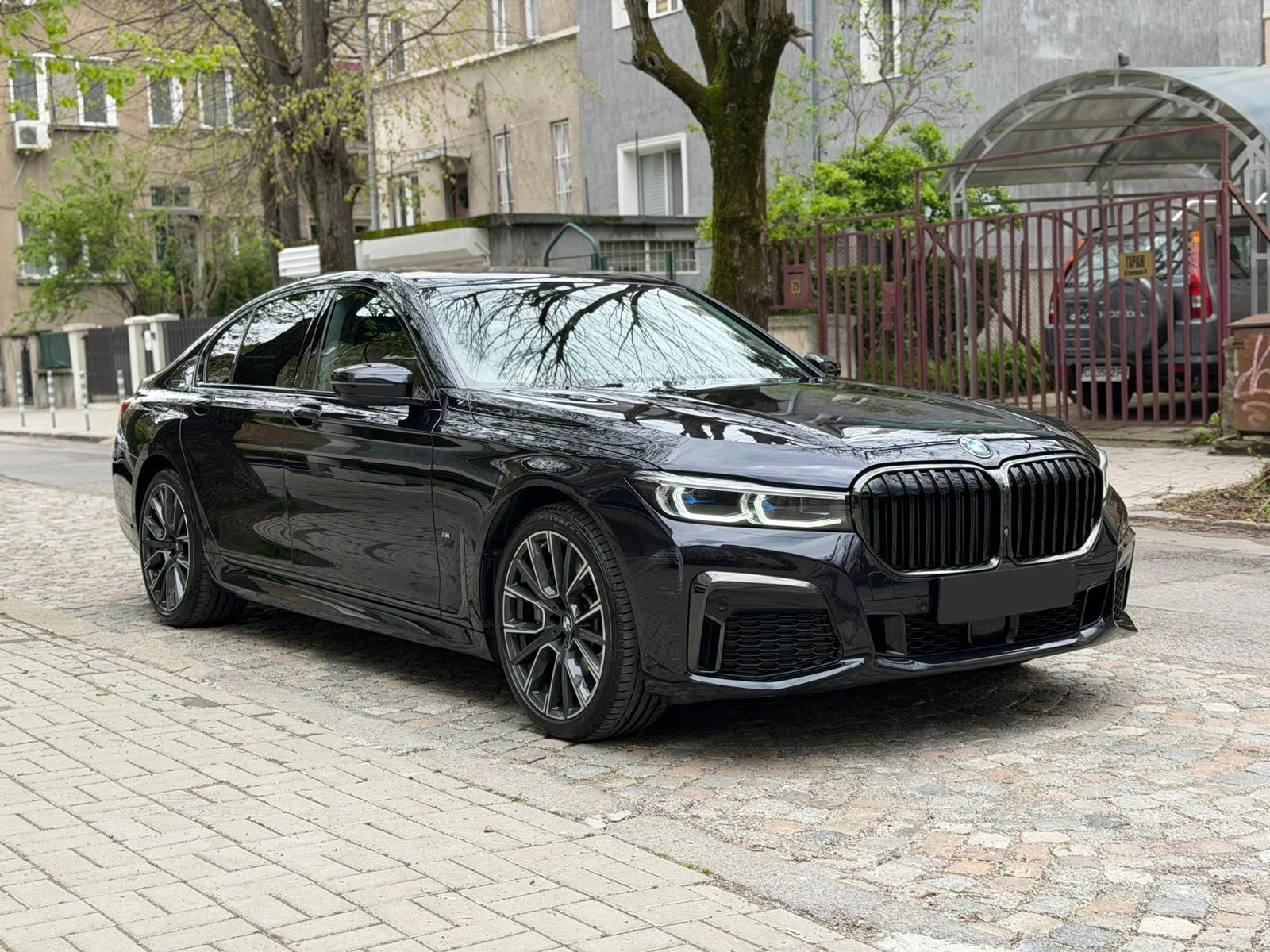 BMW 730 d xDrive M Sport, снимка 7 - Автомобили и джипове - 54292698