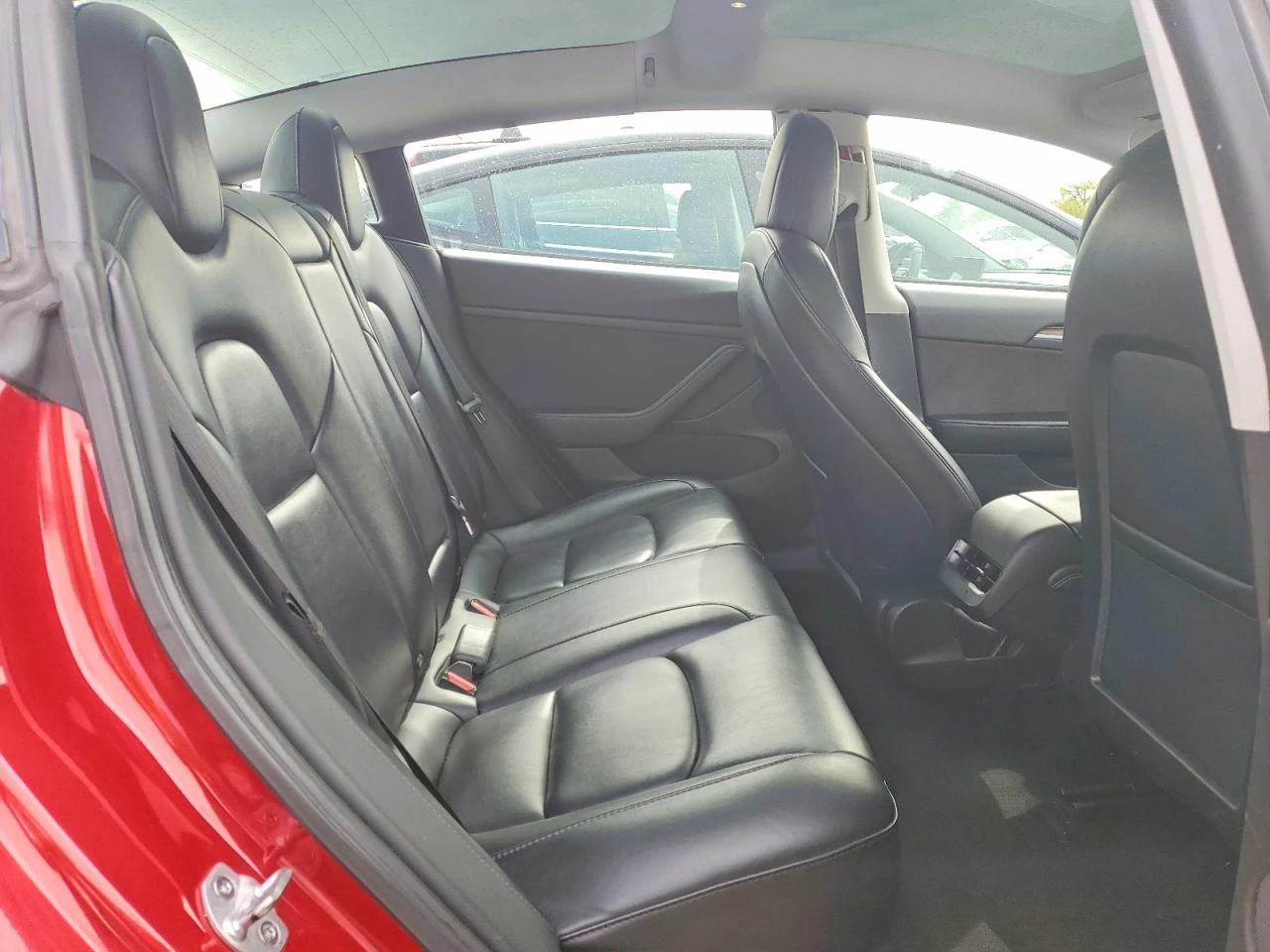 Tesla Model 3, снимка 10 - Автомобили и джипове - 54624001