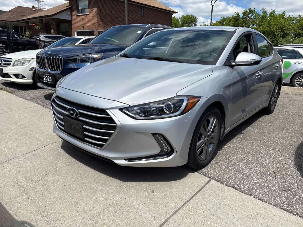 Hyundai Elantra GL| �� ����������������| CARFAX| ������� | Mobile.bg � ����������� 2