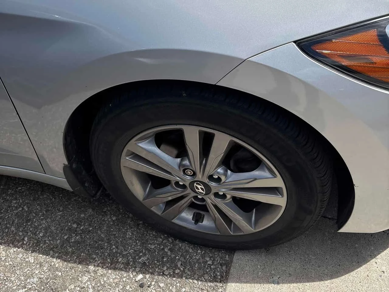 Hyundai Elantra GL| �� ����������������| CARFAX| ������� | Mobile.bg � ����������� 6