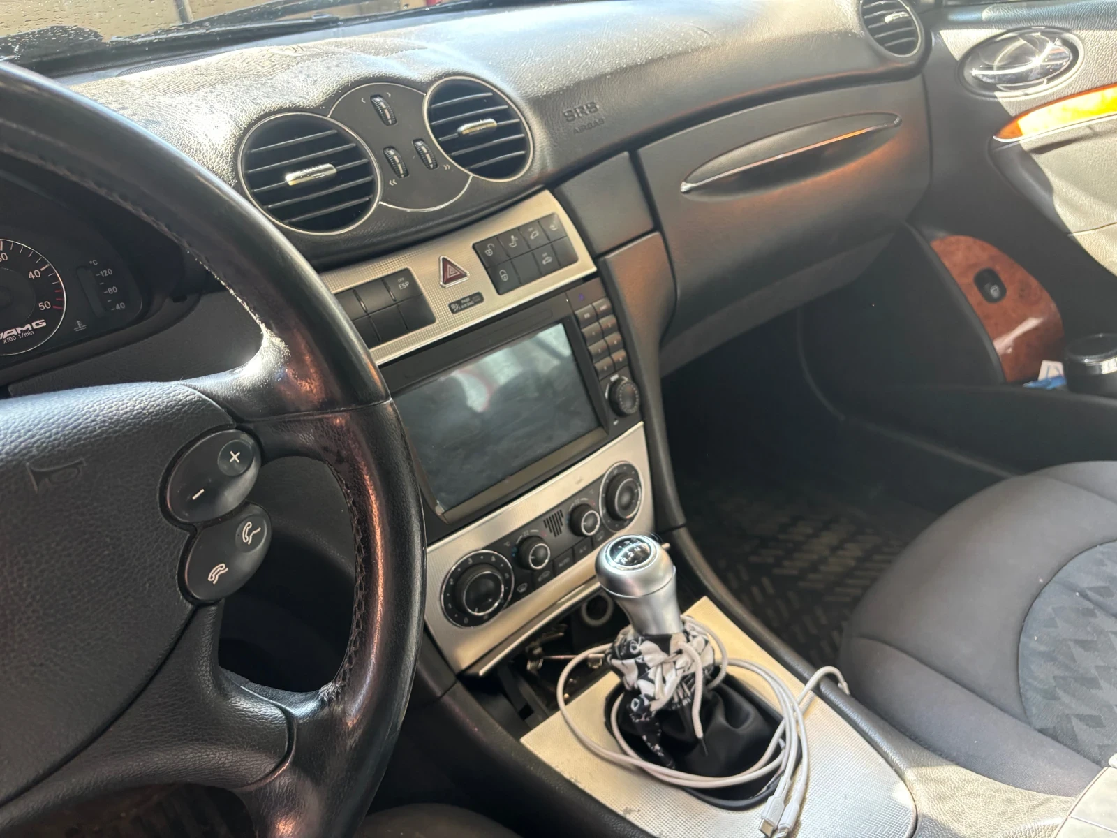 Mercedes-Benz CLK 270 CDI, снимка 8 - Автомобили и джипове - 54902093