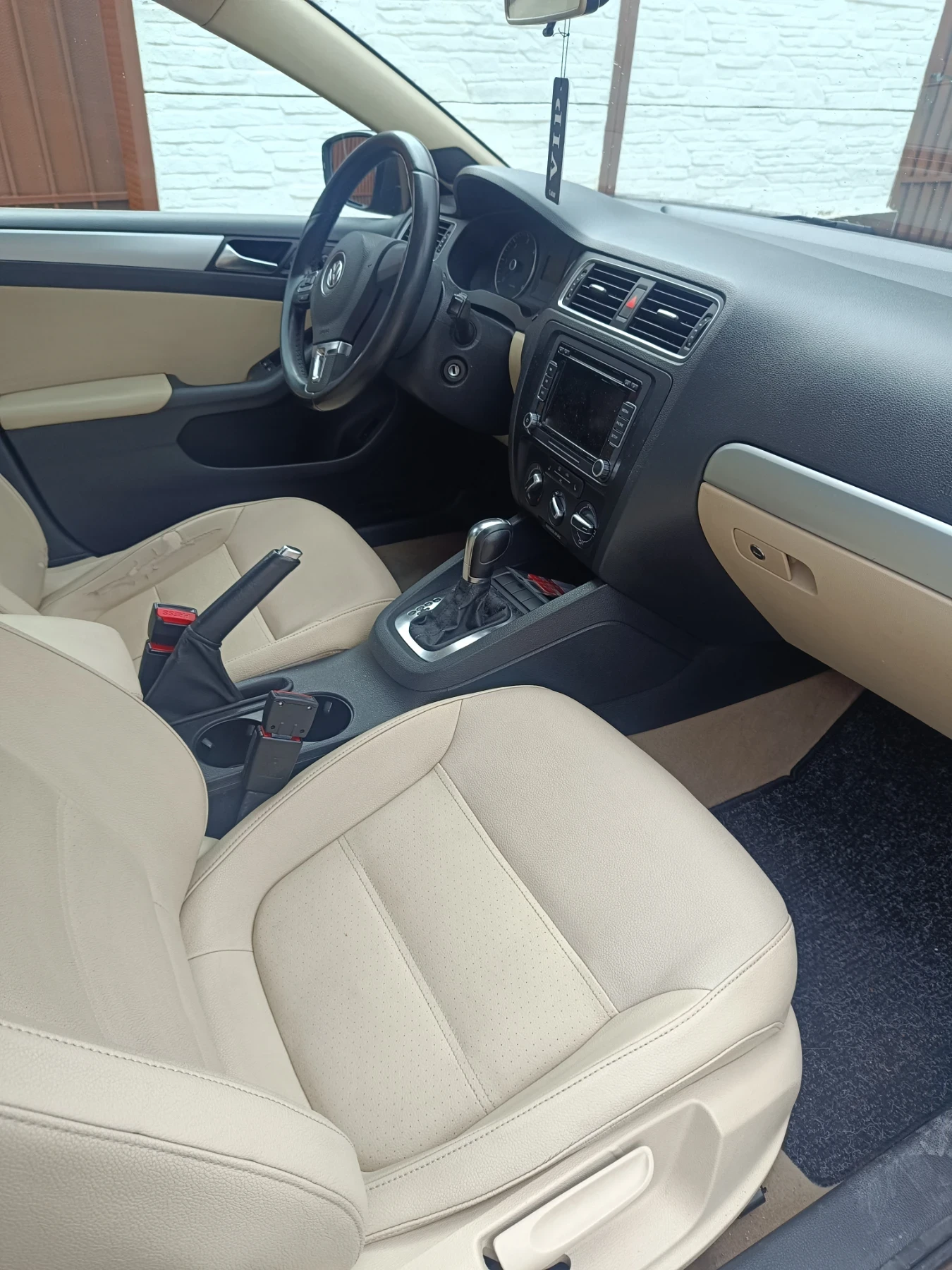 VW Jetta 2.00TDI USA, снимка 7 - Автомобили и джипове - 55083285
