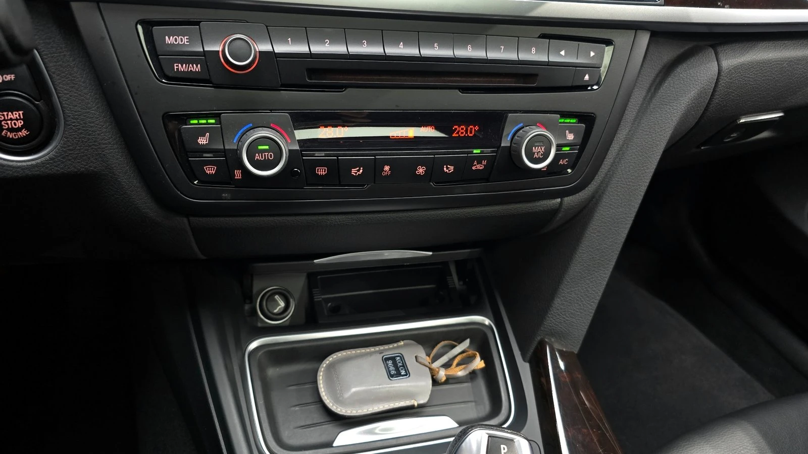 BMW 420 ЛЮК* HUD* KEYLESS* ПОДГРЕВ ВОЛАН* КРАЙНА ЦЕНА, снимка 16 - Автомобили и джипове - 55243824