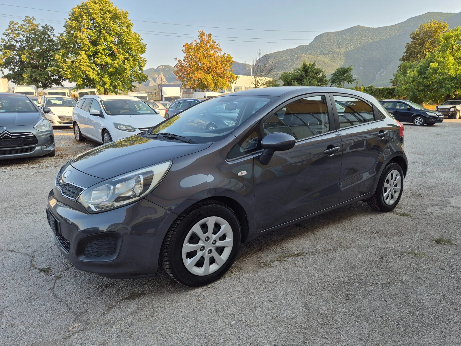 Kia Rio 1.1 CRDI ITALY, снимка 10 - Автомобили и джипове - 55646703