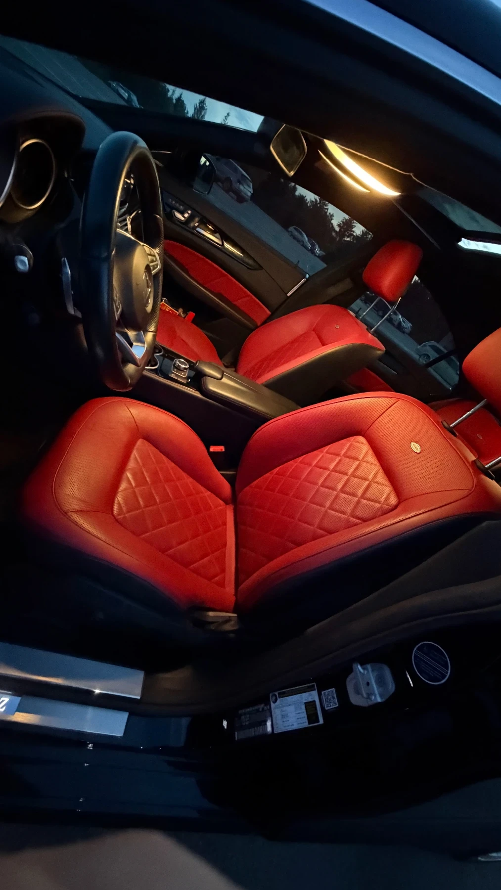 Mercedes-Benz CLS 400 4MATIC AMG ПАКЕТ | RED DESIGNO | ЕЛ. ЩОРА | , снимка 9 - Автомобили и джипове - 55719754