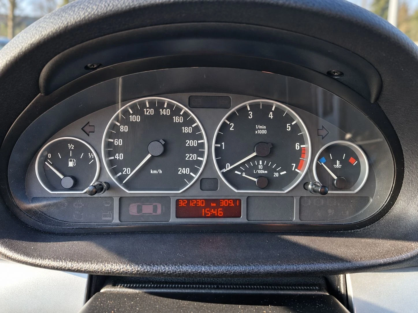 BMW 316 Compact N42B18, снимка 11 - Автомобили и джипове - 55966157