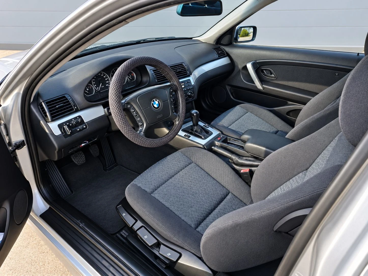 BMW 316 Compact N42B18, снимка 8 - Автомобили и джипове - 55966157
