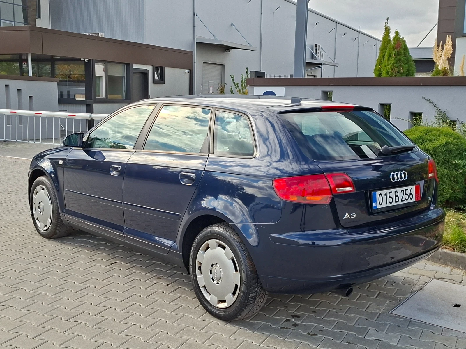 Audi A3 1.6I* (102кс)* FACELIFT* HOB BHOC* , снимка 6 - Автомобили и джипове - 56683604