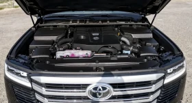 Toyota Land cruiser 300 GXR | 15KM | ЧИСТО НОВА, снимка 9