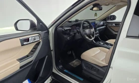 Ford Explorer 3.0 PHEV* DISTRONIC* 360 CAM* ПОДГРЕВ* ОБДУХВАНЕ* , снимка 6