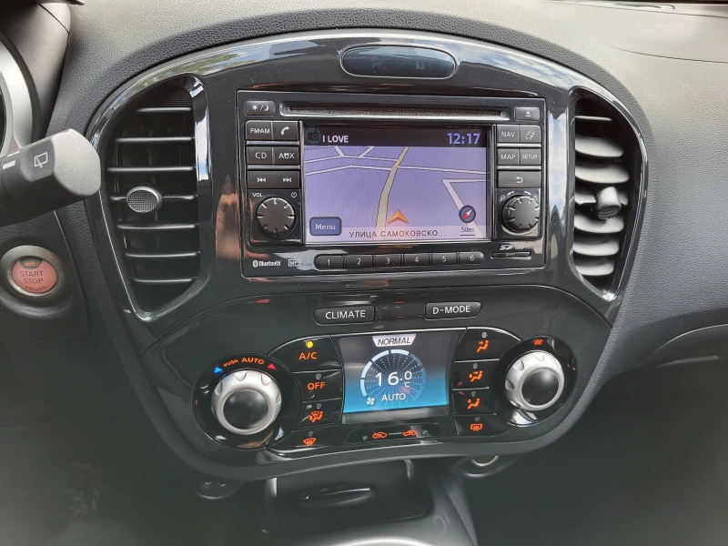 Nissan Juke 1.6i, снимка 15 - Автомобили и джипове - 47880181