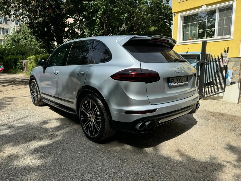 Porsche Cayenne Turbo S, снимка 3 - Автомобили и джипове - 49310279