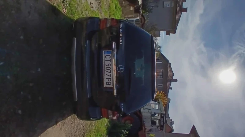 Mercedes-Benz ML 320, снимка 4 - Автомобили и джипове - 53068256