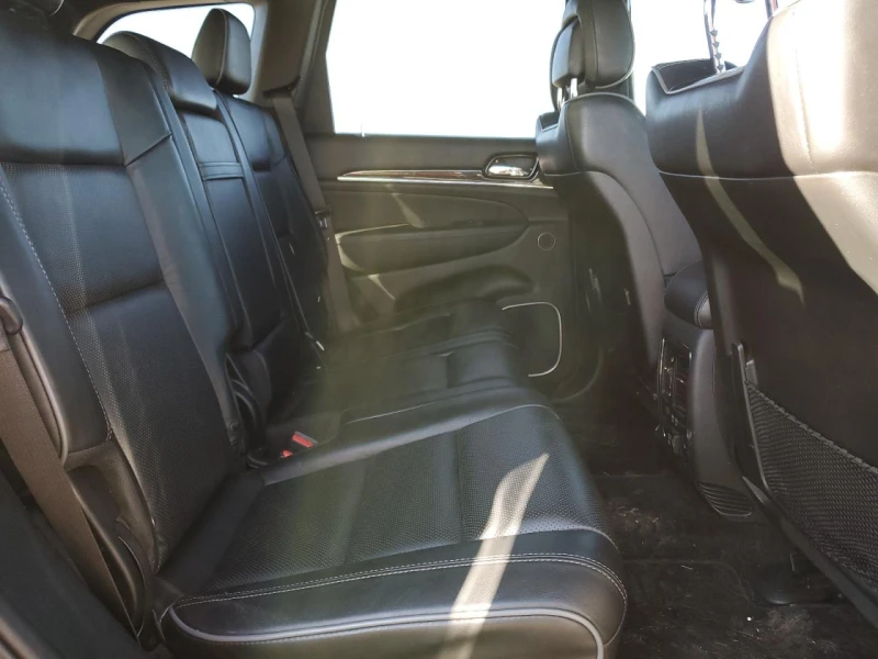 Jeep Grand cherokee OVERLAND* 5.7 HEMI* Harman/Kardon* подгрев* обдухв, снимка 8 - Автомобили и джипове - 52836543