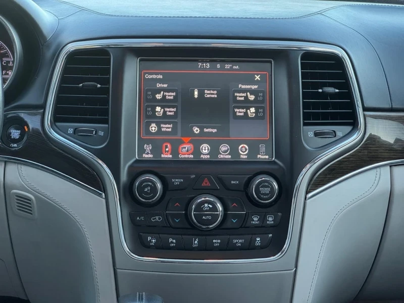 Jeep Grand cherokee * Summit * CARFAX * БЕЗ ПЪРВОНАЧАЛНА ВНОСКА, снимка 9 - Автомобили и джипове - 52886022