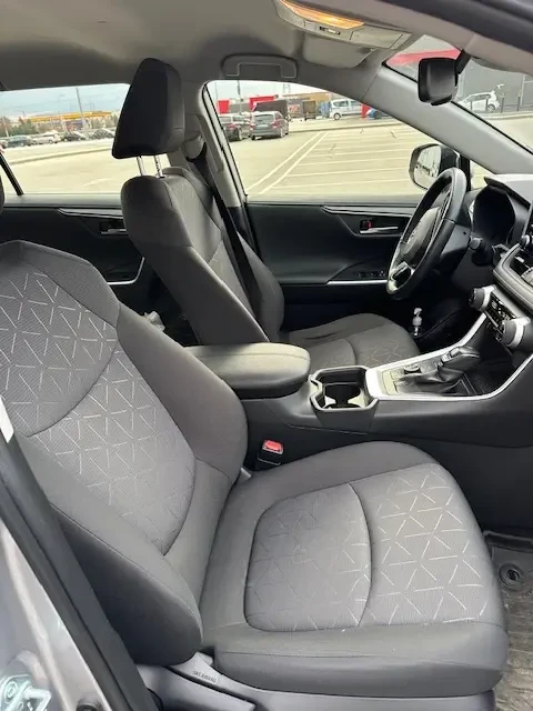 Toyota Rav4 2.5 hybrid AWD-i, снимка 9 - Автомобили и джипове - 54038022