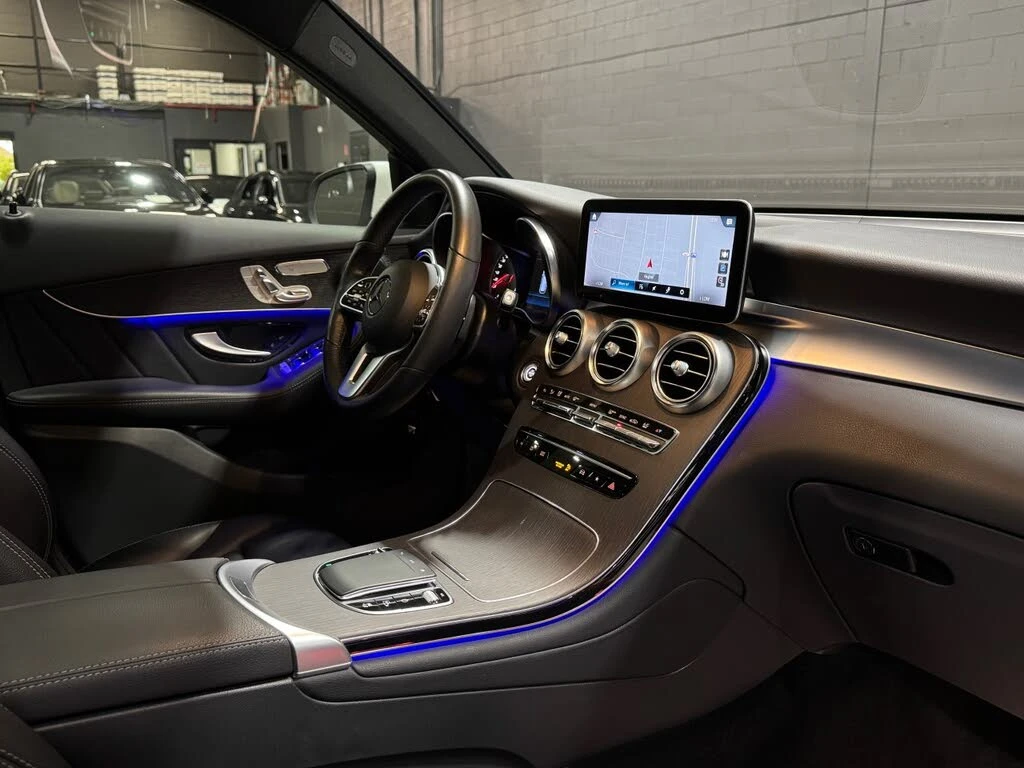 Mercedes-Benz GLC 300 4MATIC AMG* 360CAM* KEYLESS* AMBIENT*  - изображение 8