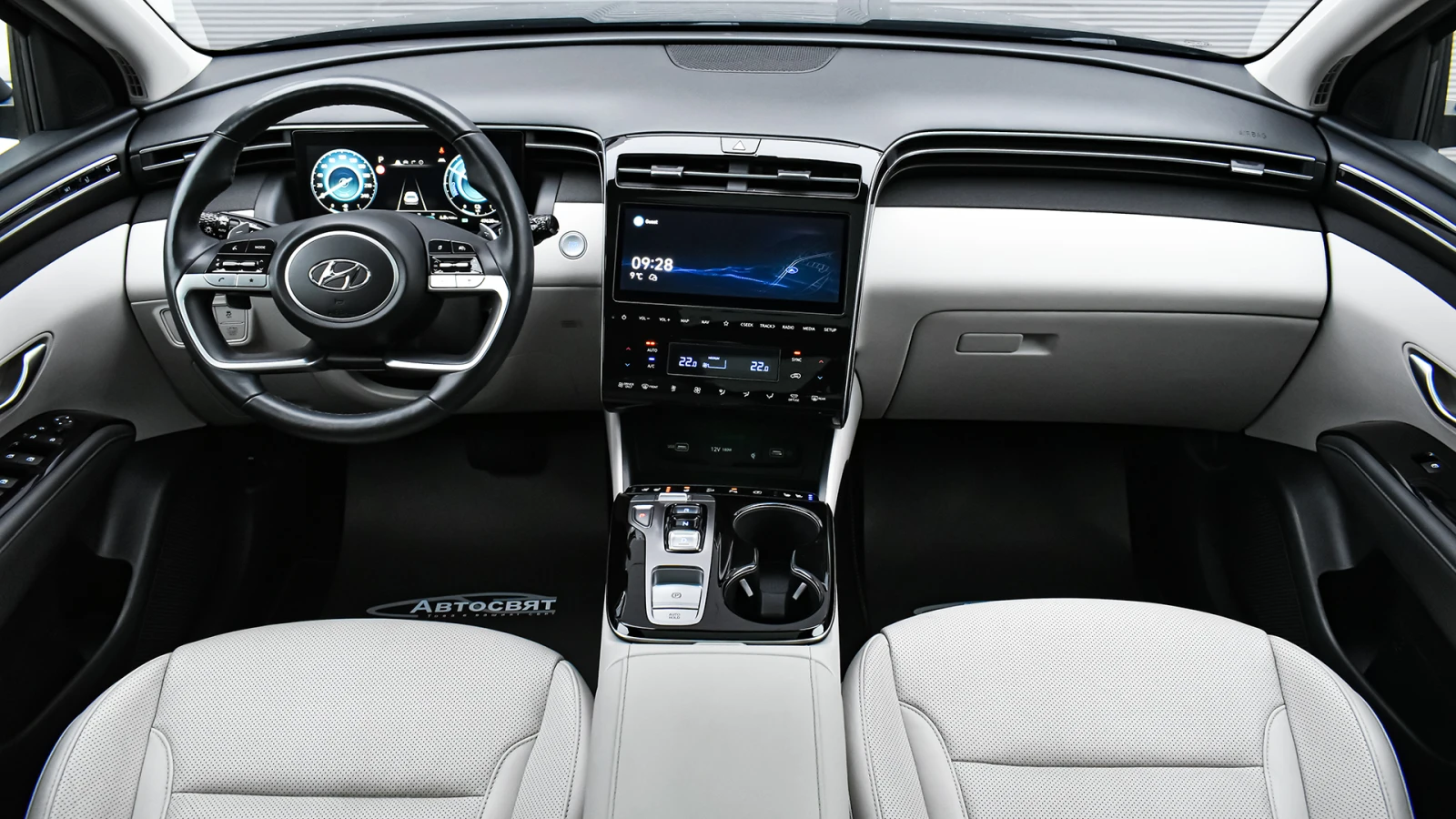 Hyundai Tucson 1.6 T-GDi PREMIUM Hybrid Automatic - изображение 8