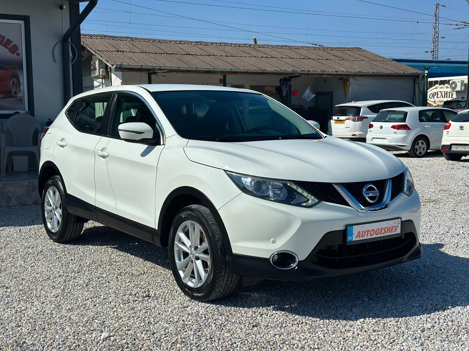 Nissan Qashqai 1.5DCI* PureDRIVE* , снимка 6 - Автомобили и джипове - 53837484