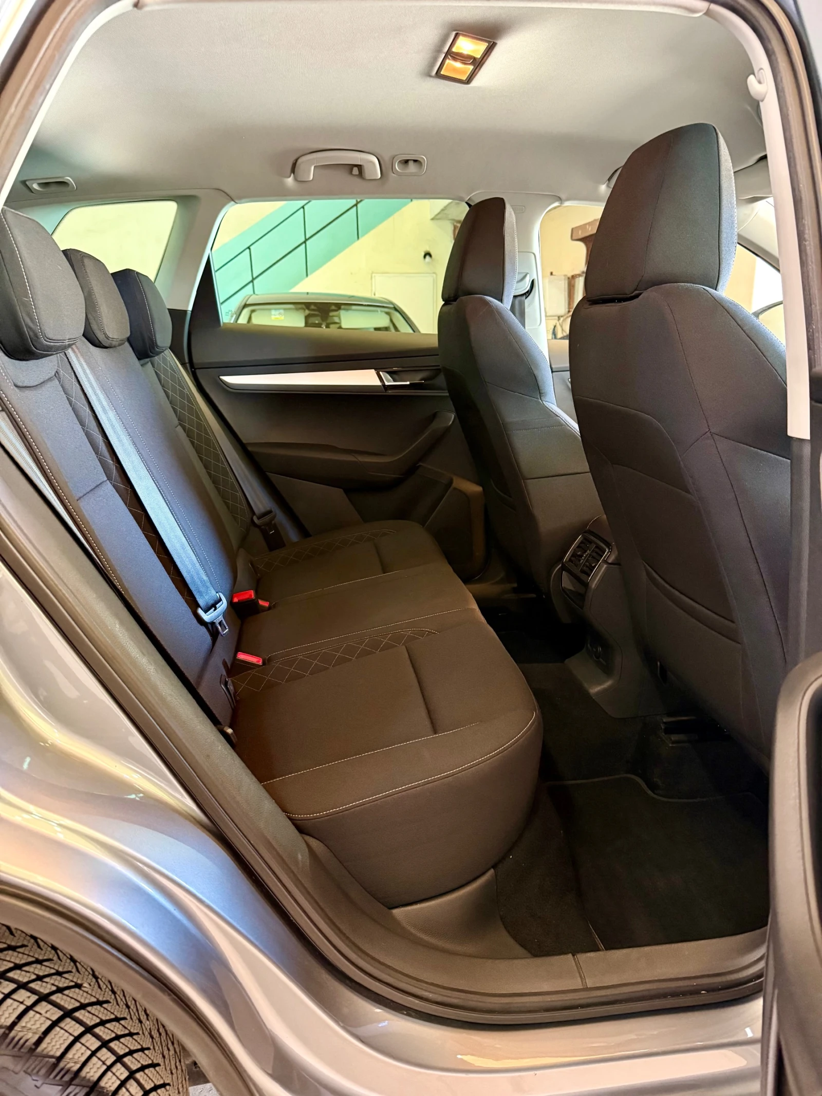 Skoda Karoq 2.0 TDI 150 �.�. 4x4 DSG ��� ��������� | Mobile.bg � ����������� 12