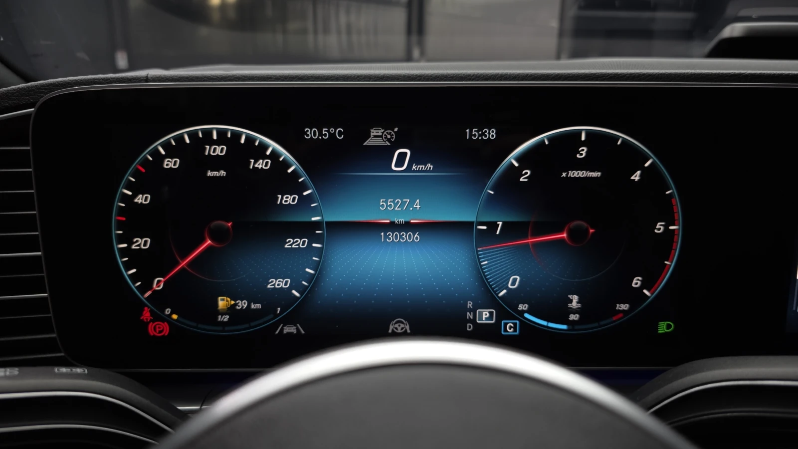 Mercedes-Benz GLE Coupe GLE400d* BLIND SPOT* ЕЛ. БАГАЖНИК* HUD* 360* КРАЙН, снимка 8 - Автомобили и джипове - 55435281