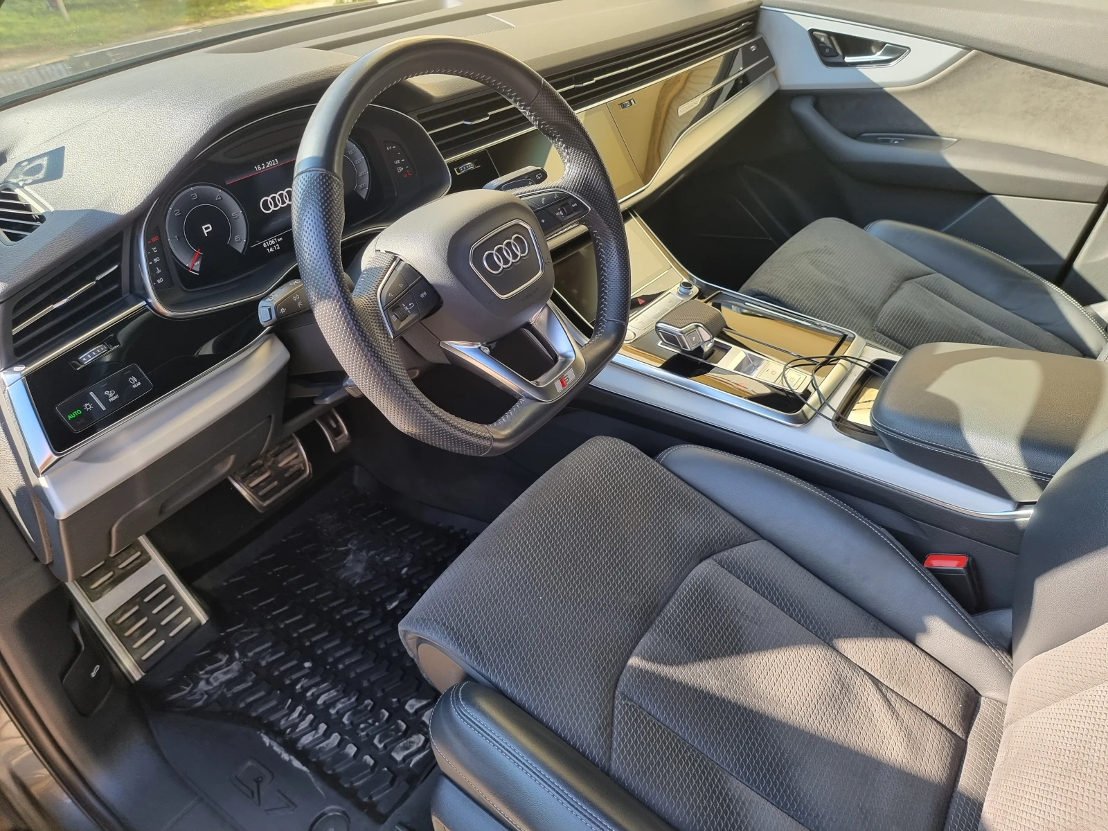 Audi Q7, снимка 8 - Автомобили и джипове - 55527494