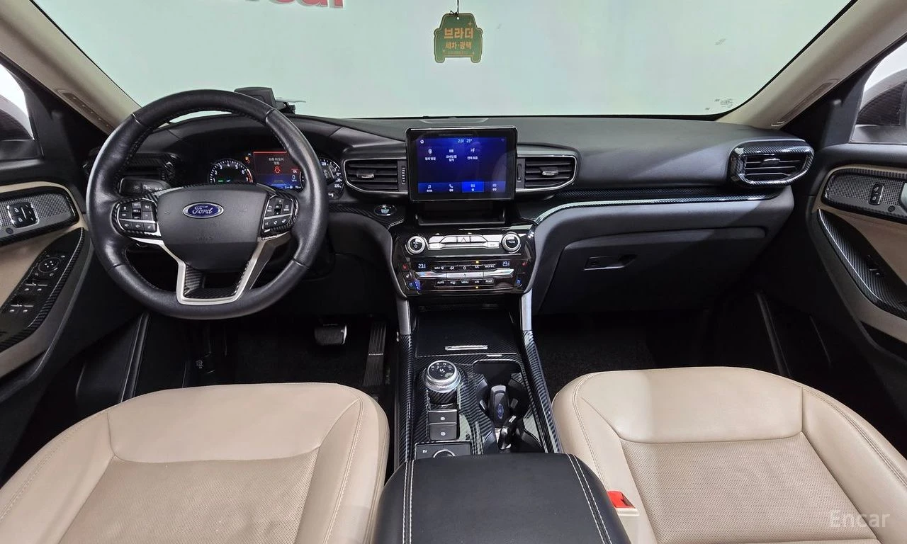 Ford Explorer 3.0 PHEV* DISTRONIC* 360 CAM* ПОДГРЕВ* ОБДУХВАНЕ* , снимка 7 - Автомобили и джипове - 55623533