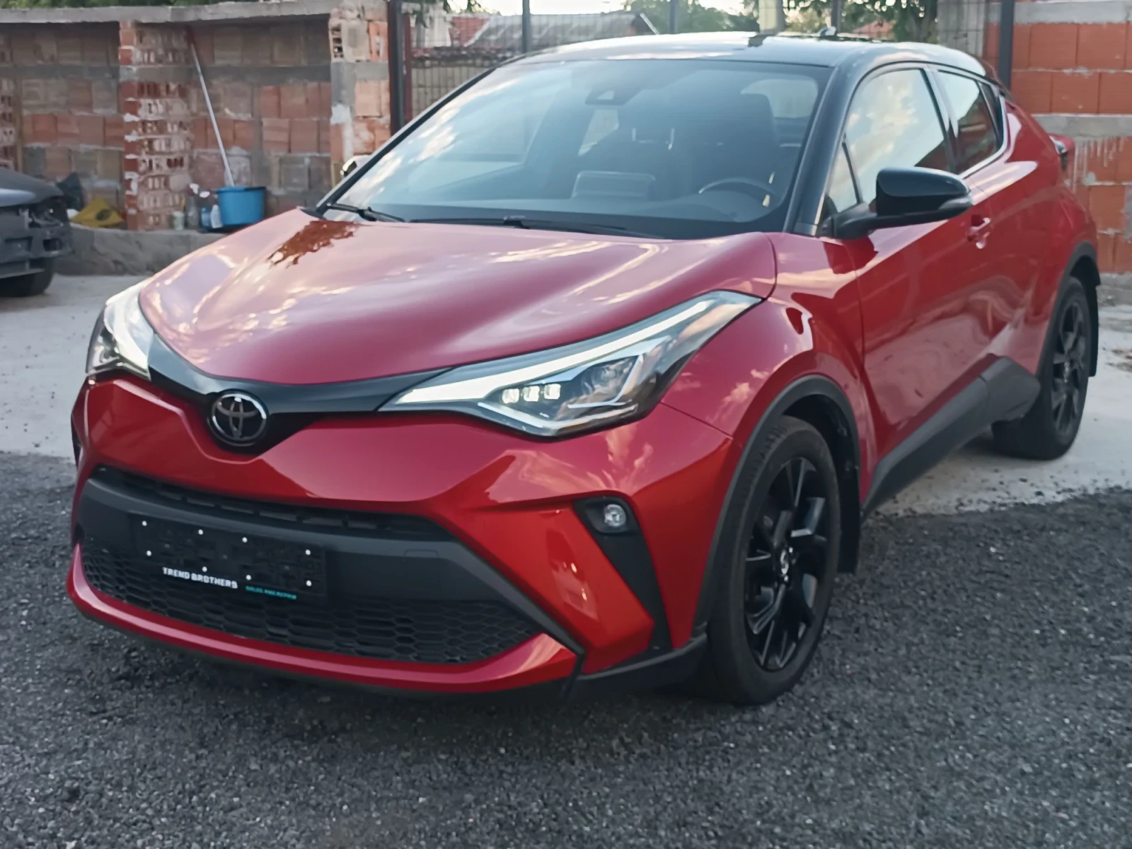 Toyota C-HR 2.0i - 150�.�. | Mobile.bg � ����������� 3