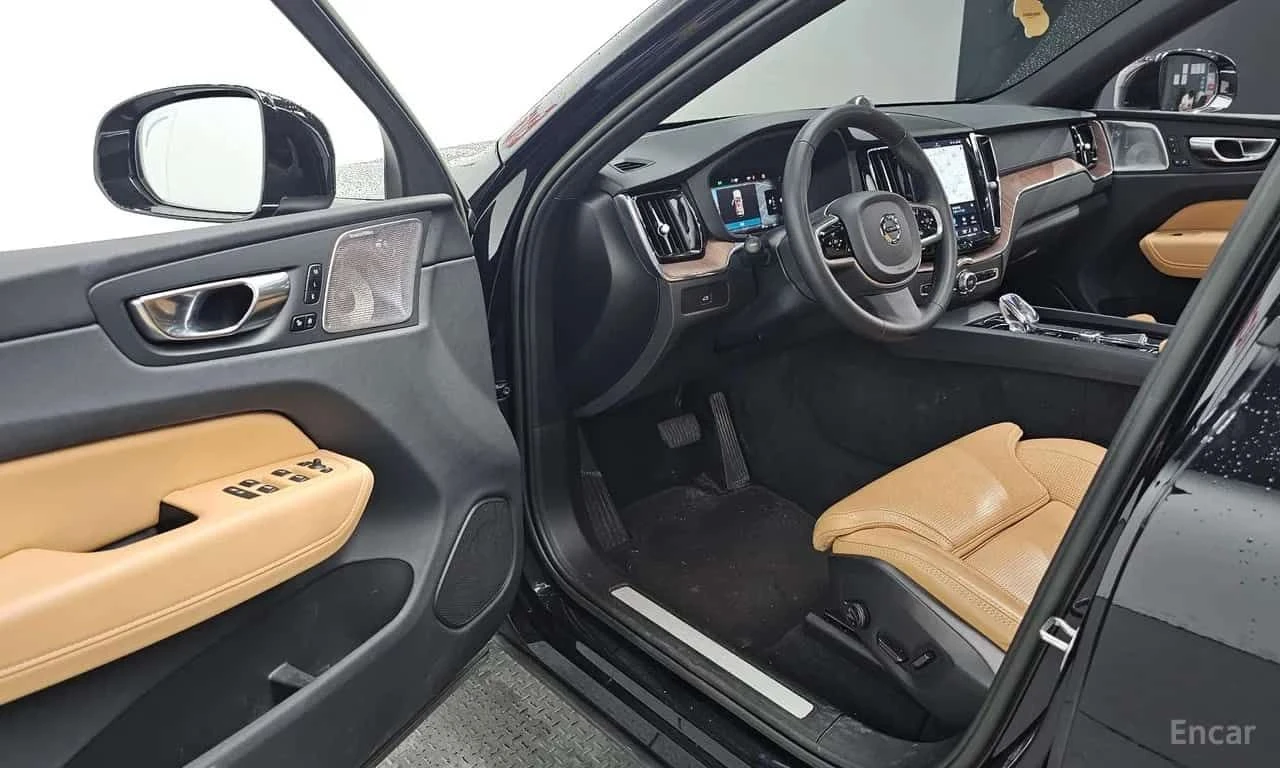 Volvo XC60 * B6 Ultimate Bright * КРАЙНА ЦЕНА ДО БЪЛГАРИЯ, снимка 11 - Автомобили и джипове - 55725189