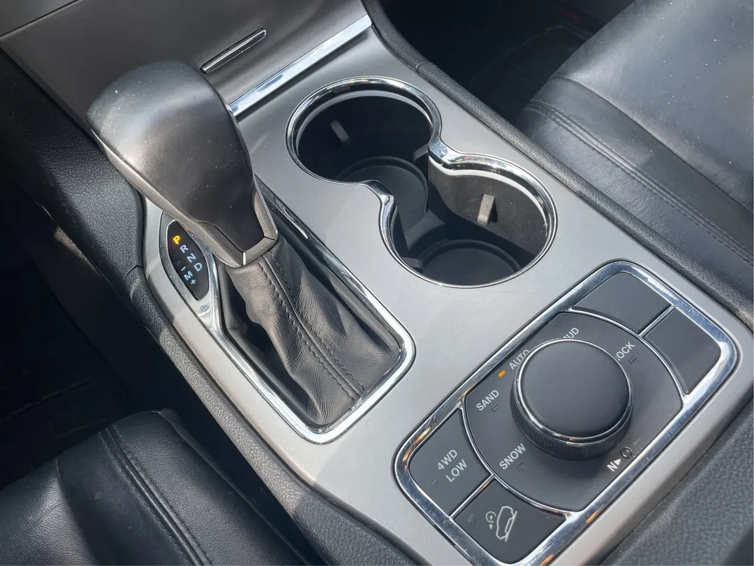 Jeep Grand cherokee Limited * Панорама* Цена до България, снимка 9 - Автомобили и джипове - 55751464