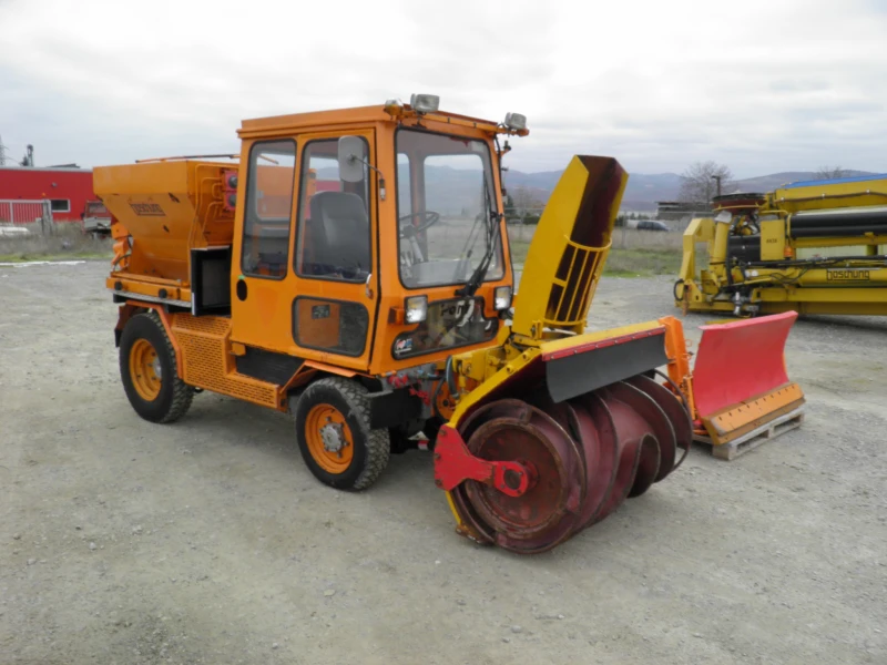 Mercedes-Benz UNIMOG Boschung BP 404, снимка 2 - Камиони - 52718140