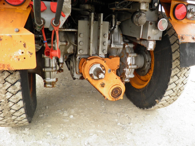 Mercedes-Benz UNIMOG Boschung BP 404, снимка 7 - Камиони - 52718140