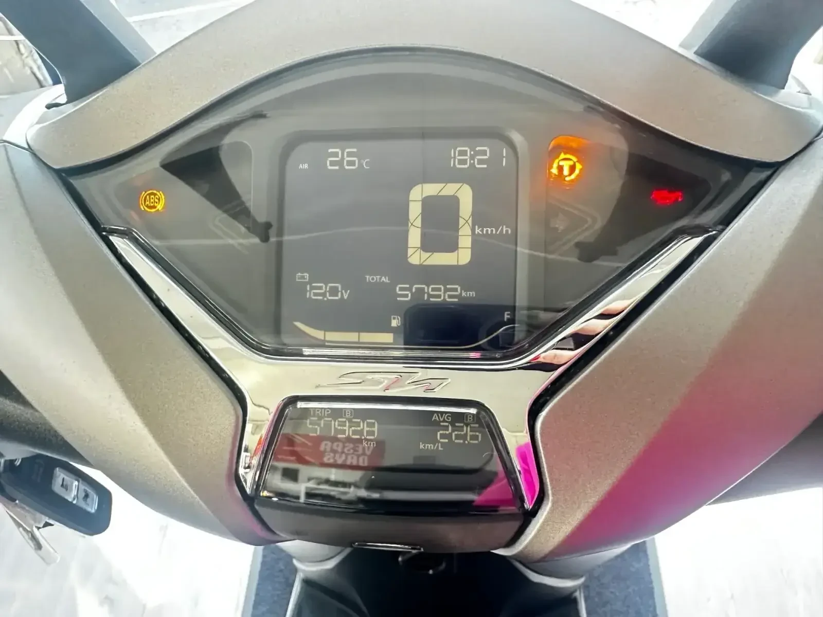 Honda Sh 350i 5792км. ABS/TC/LED - изображение 3