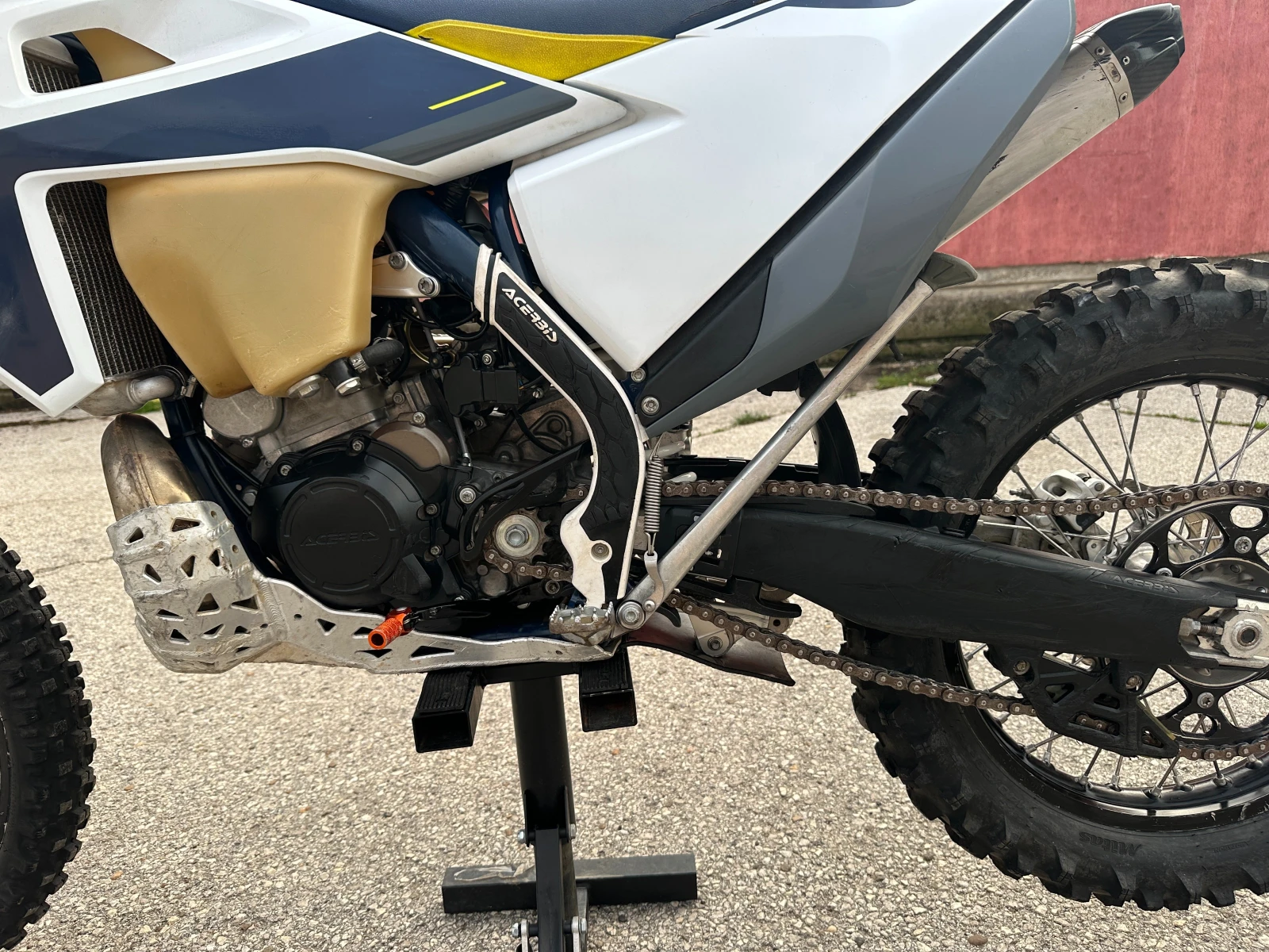 Husqvarna TE 300i 2021г., снимка 6 - Мотоциклети и мототехника - 54655314