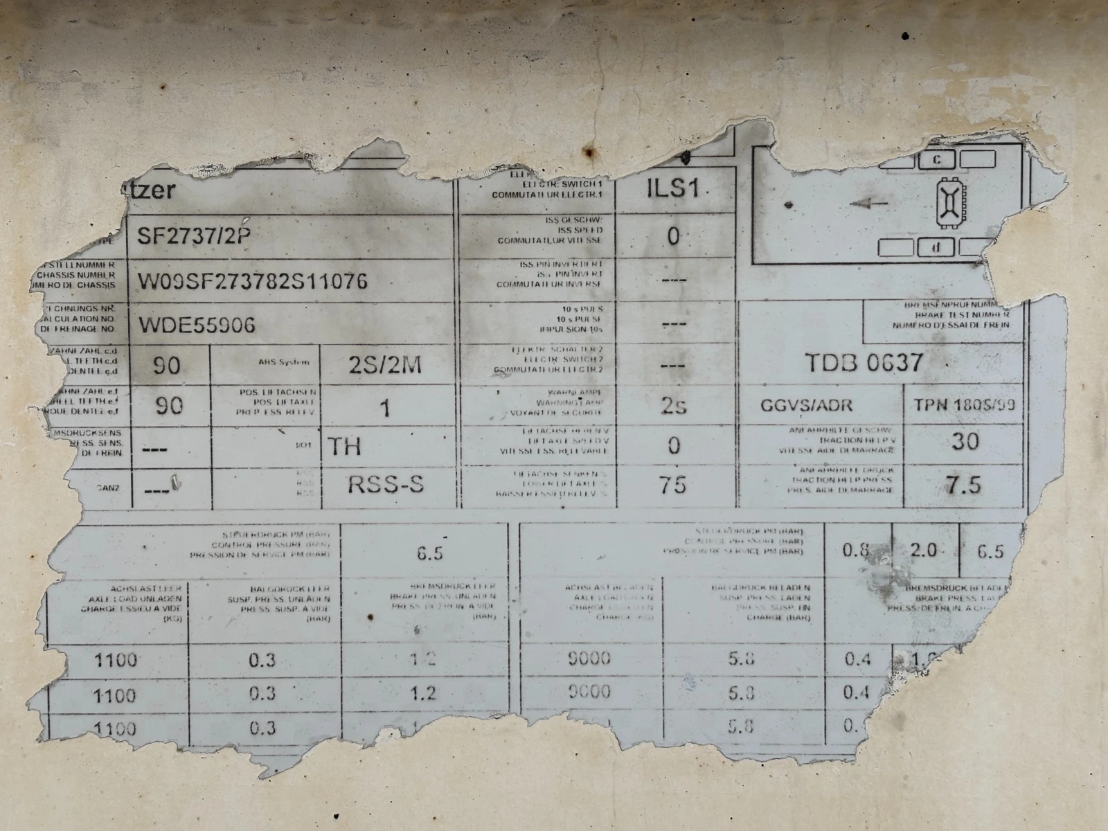 Полуремарке Spitzer SF 2737/2P, снимка 14 - Ремаркета - 56430012