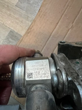 06H127025P Помпа за високо налягане VW AUDI 2.0TFSI 06H 127 025P 0261520133, снимка 1 - Части - 48294424