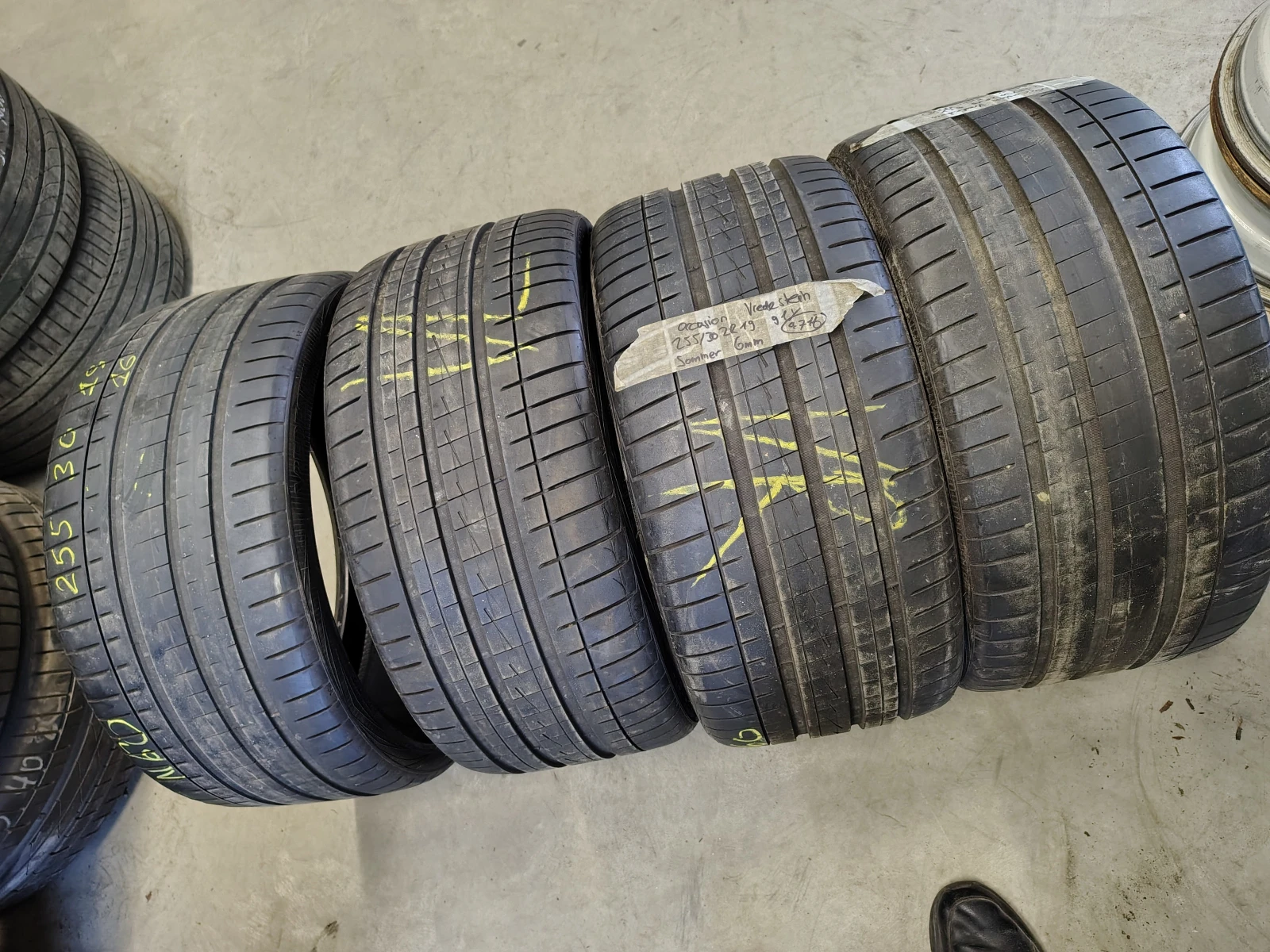  255/30R19 | Mobile.bg   1