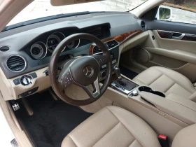 Mercedes-Benz C 300 4-MATIC 118 000 km, снимка 11